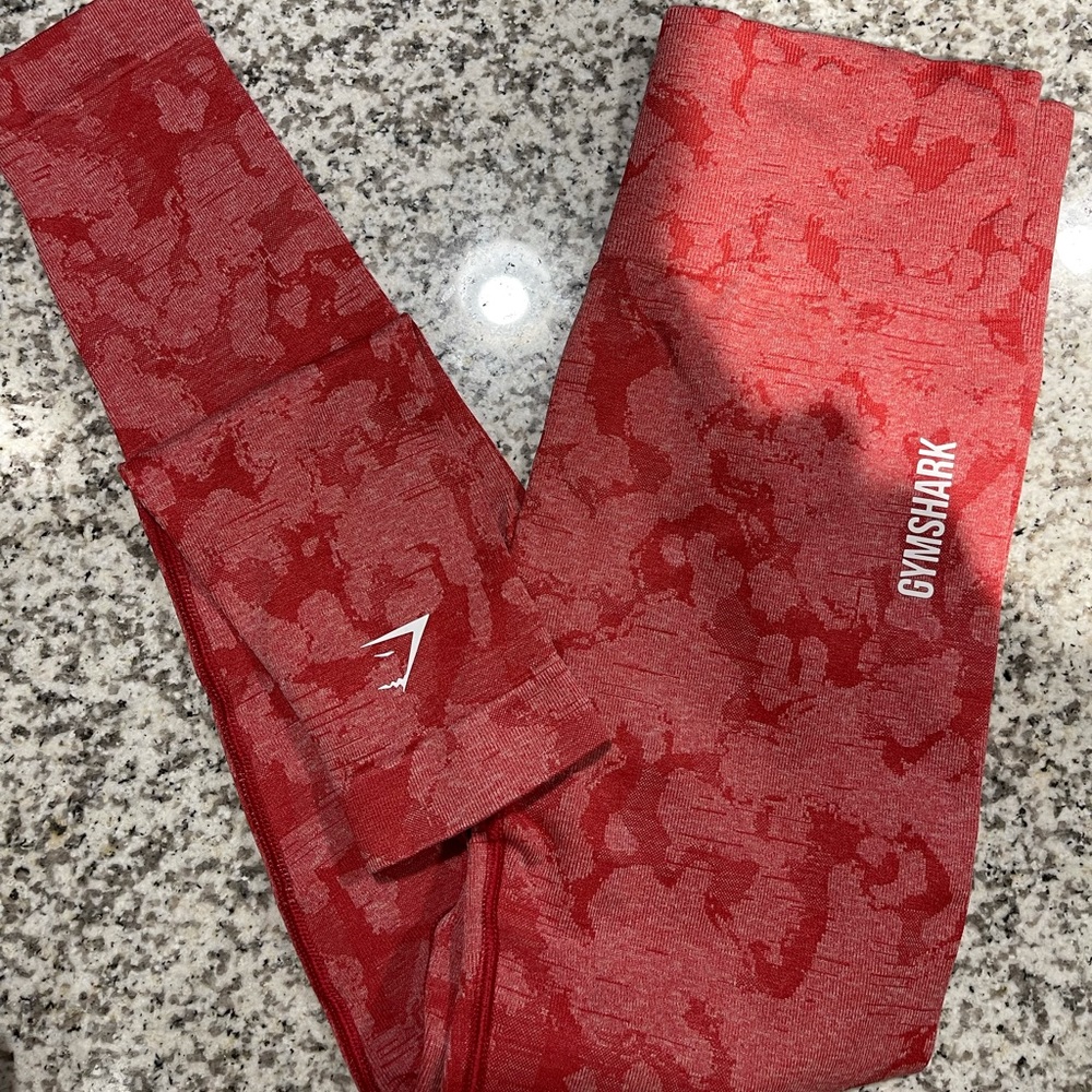 Gymshark Adapt Camo Red